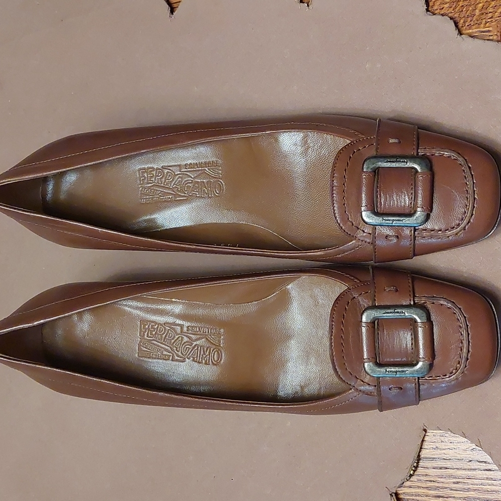 Salvator Ferragamo Women's Leather Brown Size 9 Shoes